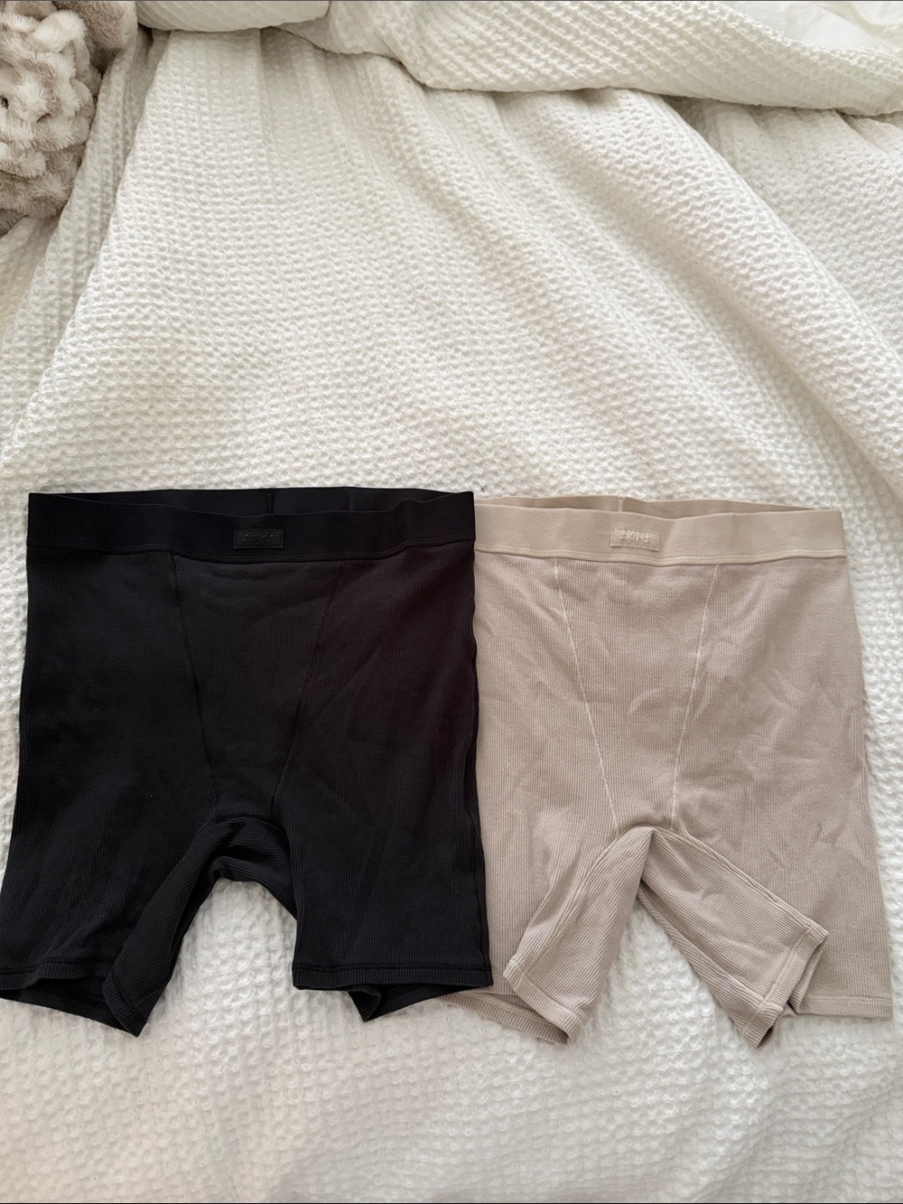 SKIMS boyfriend boxer Shorts